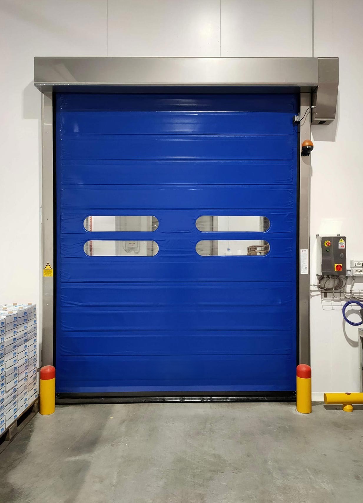 AMTR Cold | High-Speed Door for Cold Storage